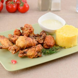 Restaurant The Bridge - Pui la Ceaun cu Mămăliguță și Mujdei