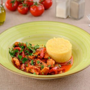 Restaurant The Bridge - Tocăniță de Pui cu Mămăliguță